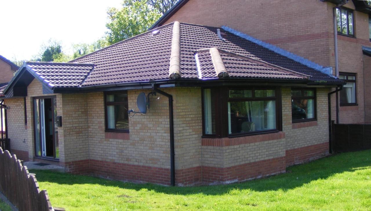 Dingieshowe Cottage Lennoxtown Exterior photo